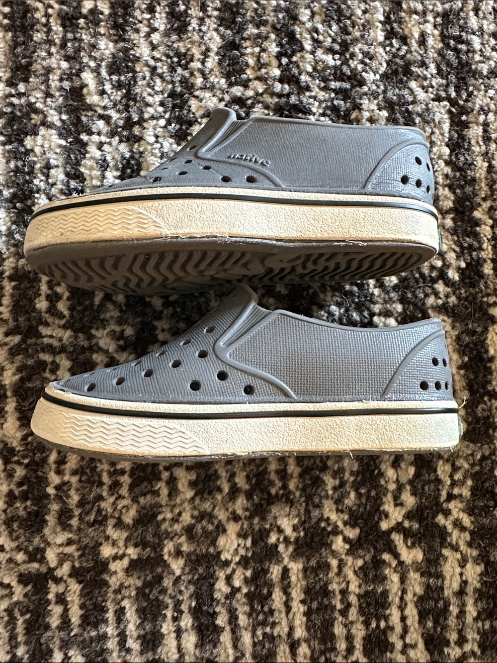Native Shoes - Picture 3 of 4